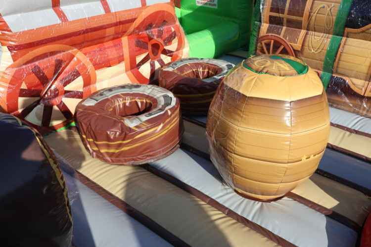 44ft Wild West Toddler Play Yard - Image 3