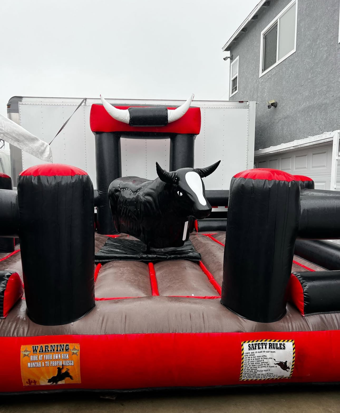 Black And Red Mechanical Bull