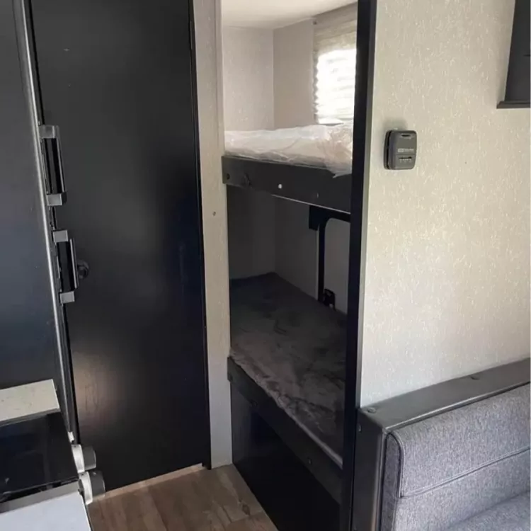 Wolf Pup Travel Trailer Camper - Image 3